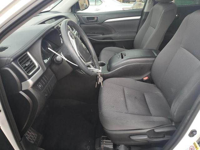 Photo 7 from auction – 2017 TOYOTA HIGHLANDER LE with VIN 5TDZARFH6HS030974