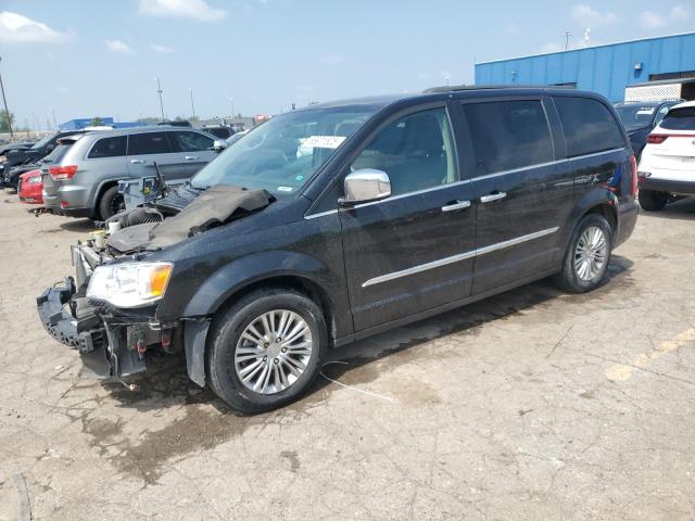 Photo 1 from auction – 2016 CHRYSLER TOWN & COU with VIN 2C4RC1CG9GR305994