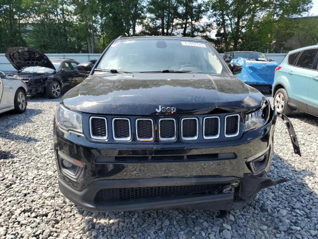 Photo 5 from auction – 2017 JEEP COMPASS LA with VIN 3C4NJDBBXHT667763