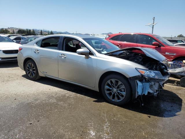 Photo 4 from auction – 2015 LEXUS ES 300H with VIN JTHBW1GG7F2093921