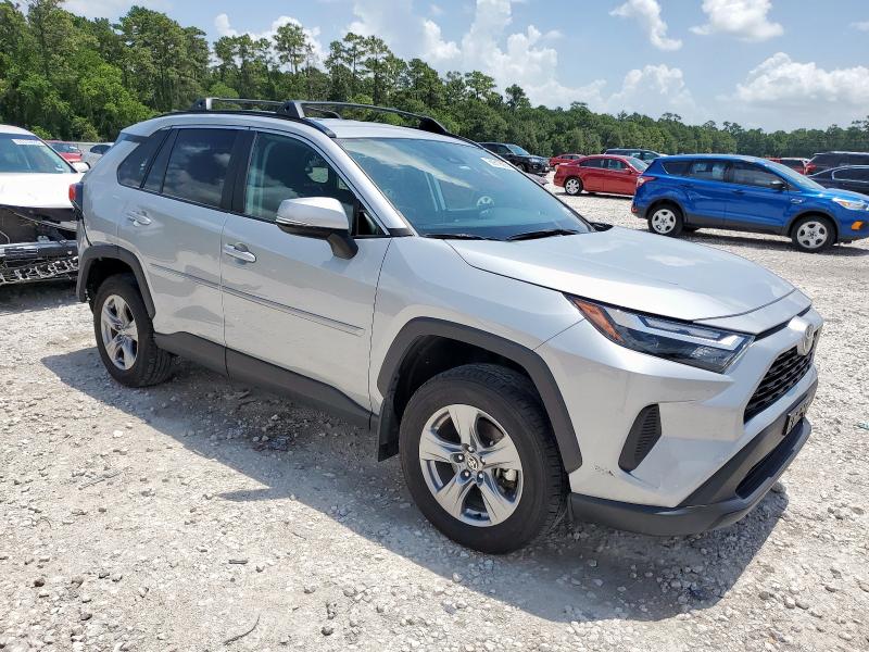 Photo 4 from auction – 2024 TOYOTA RAV4 XLE with VIN 2T3W1RFV1RW352270