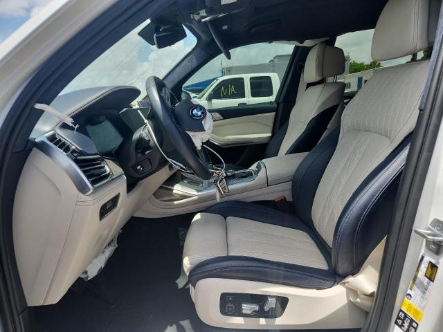 Photo 7 from auction – 2022 BMW X7 XDRIVE4 with VIN 5UXCW2C01N9L97013