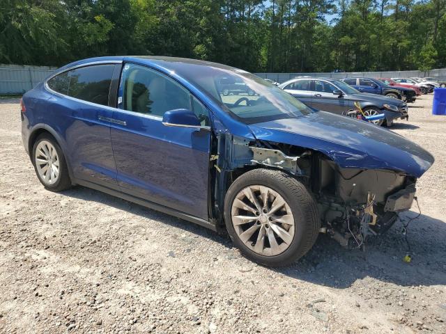 Photo 4 from auction – 2017 TESLA MODEL X with VIN 5YJXCDE22HF054324