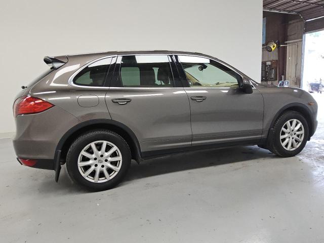 Photo 3 from auction – 2012 PORSCHE CAYENNE with VIN WP1AA2A27CLA07686