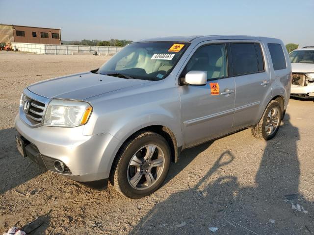 HONDA PILOT SE 2015 with VIN 5FNYF4H30FB063200 - Photo from auction