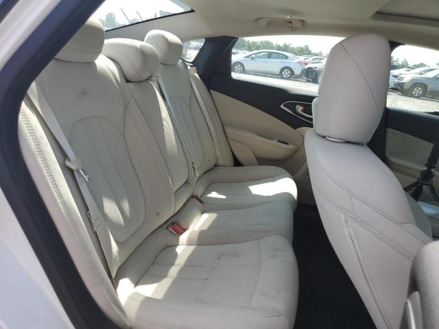 Photo 10 from auction – 2015 CHRYSLER 200 LIMITE with VIN 1C3CCCAB4FN552803