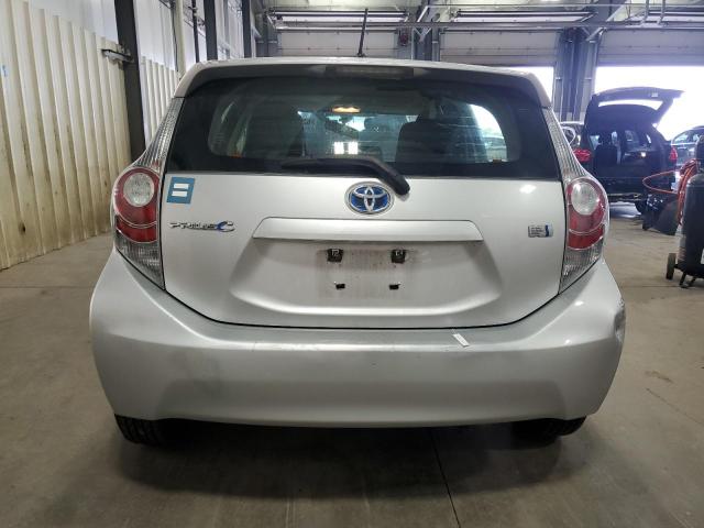 Photo 6 from auction – 2014 TOYOTA PRIUS C with VIN JTDKDTB33E1562708