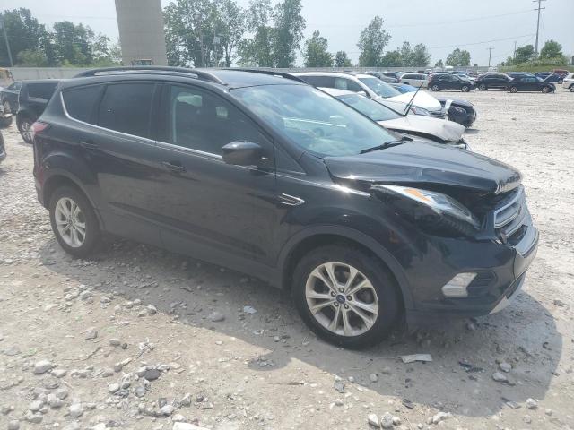 Photo 4 from auction – 2017 FORD ESCAPE SE with VIN 1FMCU0GD5HUC23886