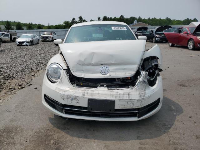 Photo 5 from auction – 2014 VOLKSWAGEN BEETLE with VIN 3VWJP7AT2EM608914