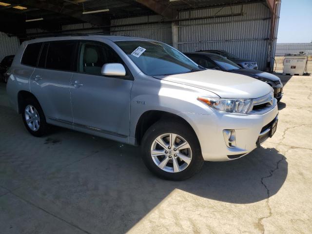 Photo 4 from auction – 2011 TOYOTA HIGHLANDER with VIN JTEBC3EH1B2001385
