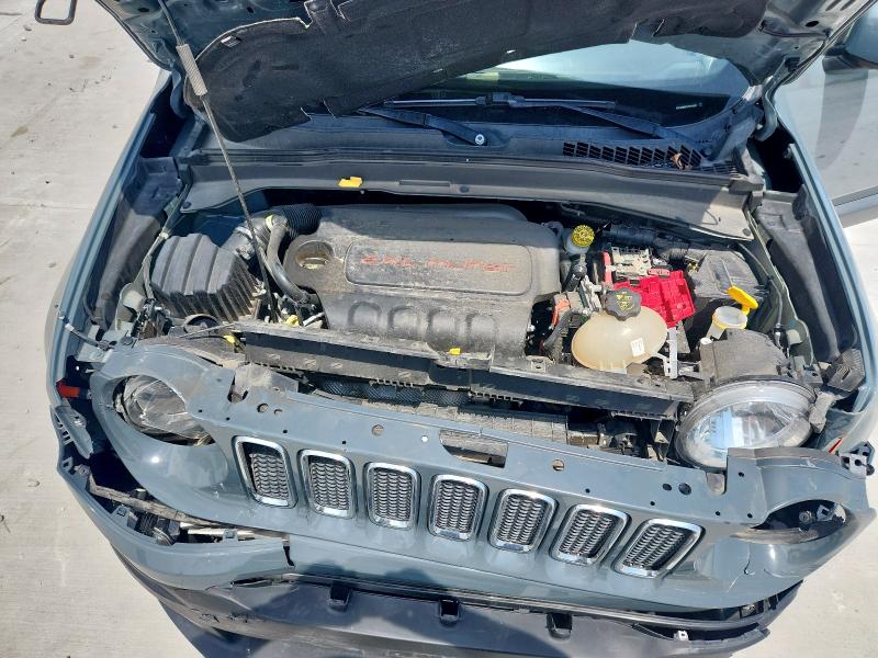 Photo 11 from auction – 2018 JEEP RENEGADE L with VIN ZACCJABB1JPH10681