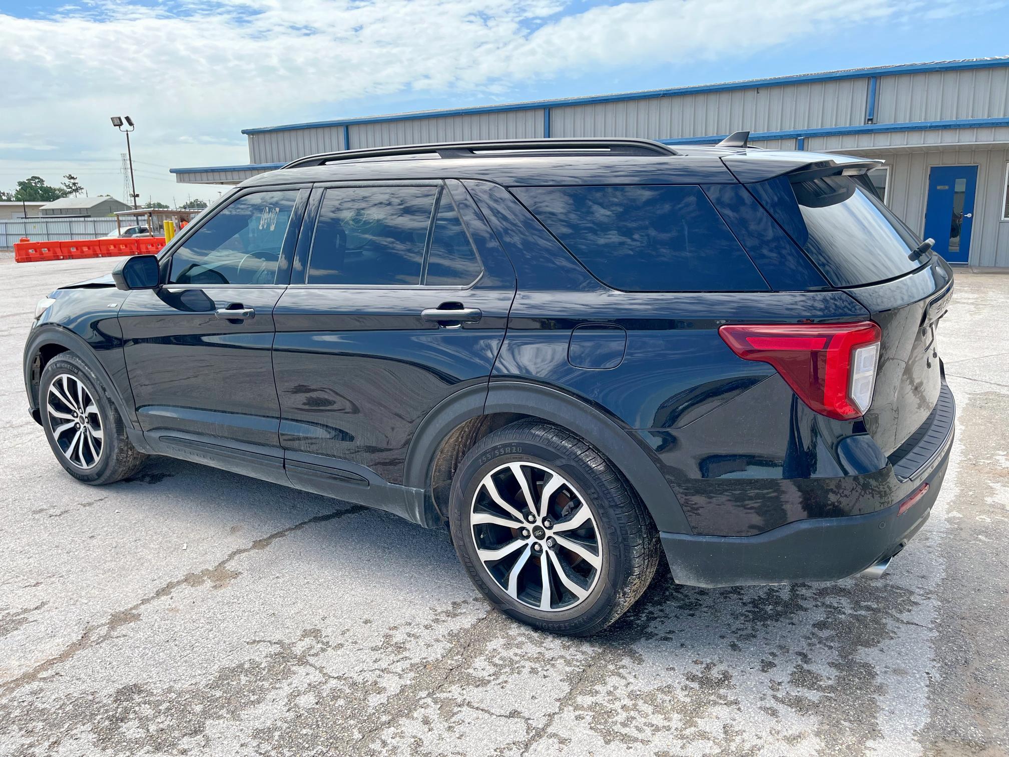 Photo 2 from auction – 2022 FORD EXPLORER S with VIN 1FMSK7KH8NGA86473