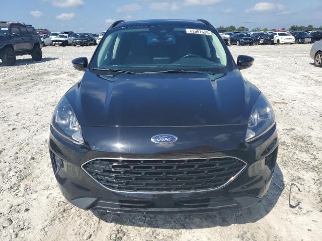 Photo 5 from auction – 2021 FORD ESCAPE SE with VIN 1FMCU0BZ7MUB11314