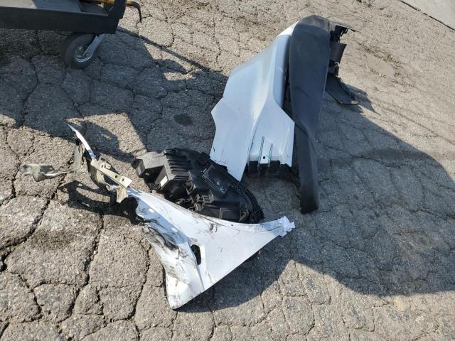 Photo 13 from auction – 2017 TESLA MODEL X with VIN 5YJXCAE2XHF050195