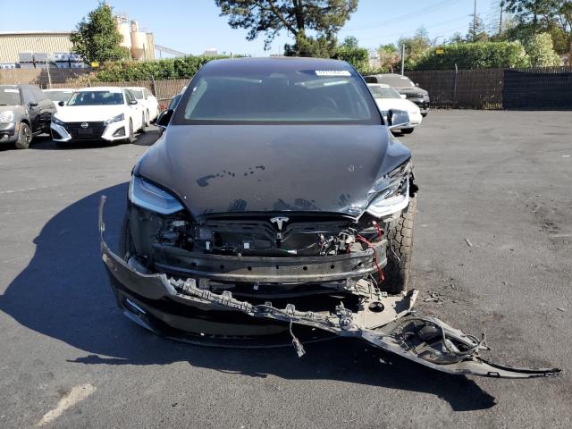 Photo 5 from auction – 2020 TESLA MODEL X with VIN 5YJXCBE21LF305119