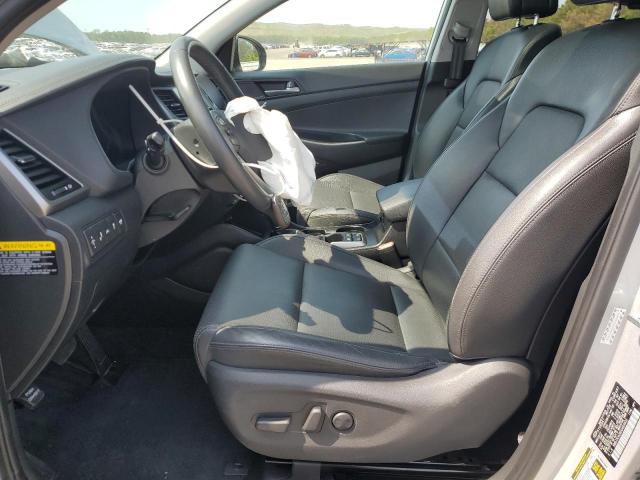 Photo 7 from auction – 2017 HYUNDAI TUCSON LIM with VIN KM8J3CA26HU464603