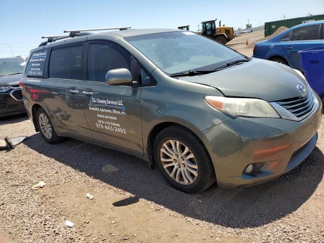 Photo 4 from auction – 2011 TOYOTA SIENNA XLE with VIN 5TDYK3DC8BS090579