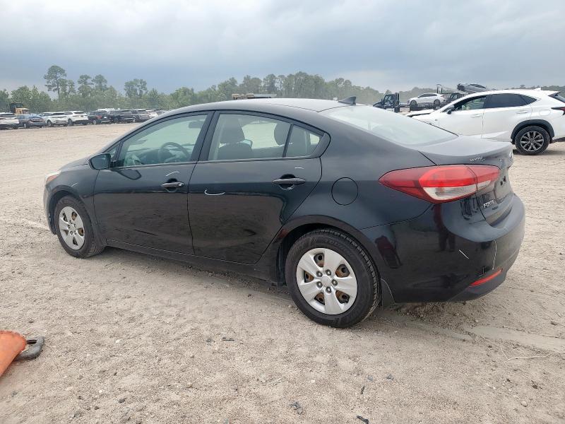 Photo 2 from auction – 2017 KIA FORTE LX with VIN 3KPFK4A70HE041755