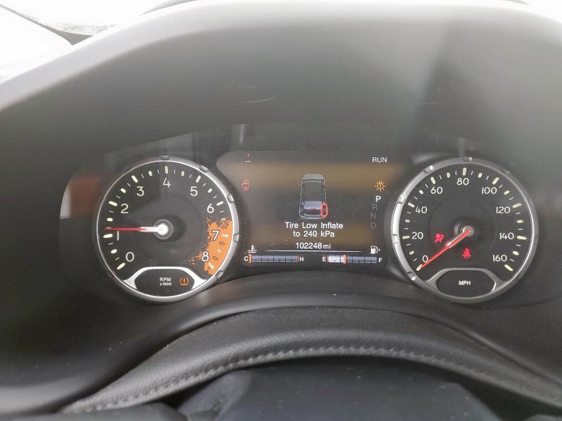 Photo 9 from auction – 2017 JEEP RENEGADE L with VIN ZACCJADBXHPE43645