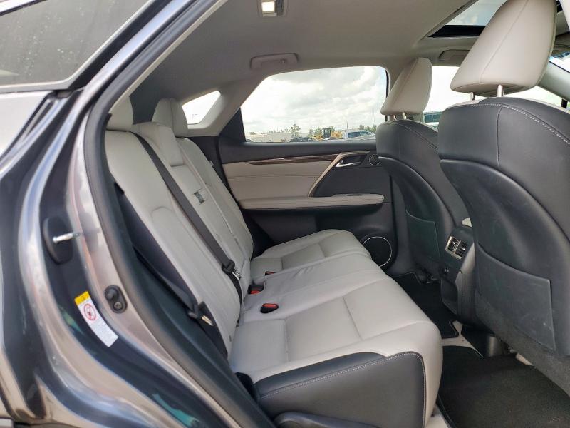 Photo 11 from auction – 2019 LEXUS RX with VIN 2T2ZZMCA6KC142544