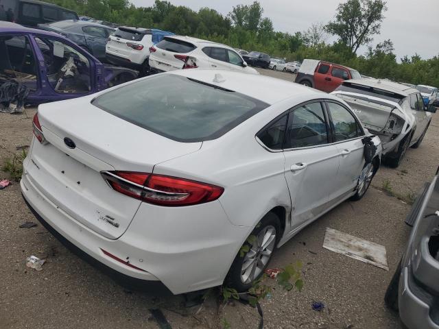 Photo 3 from auction – 2019 FORD FUSION with VIN 3FA6P0LU4KR167300