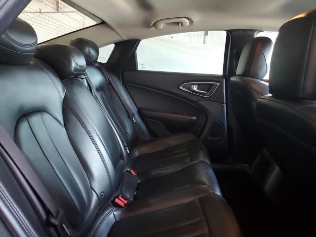Photo 10 from auction – 2017 CHRYSLER 200 LIMITE with VIN 1C3CCCAB7HN503243
