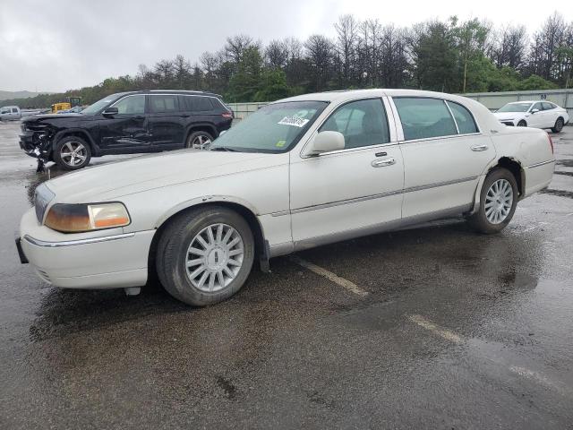Photo 1 from auction – 2004 LINCOLN TOWN CAR U with VIN 1LNHM85W34Y606463