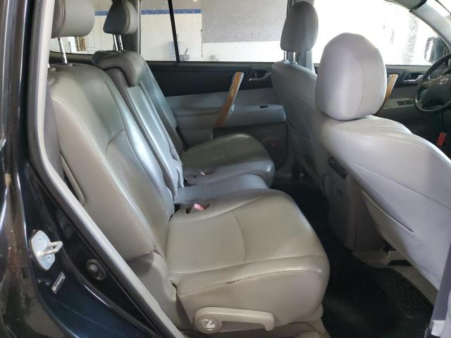 Photo 11 from auction – 2008 TOYOTA HIGHLANDER with VIN JTEEW44A082003717
