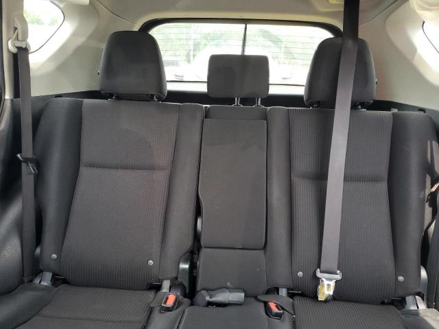 Photo 10 from auction – 2018 TOYOTA RAV4 LE with VIN JTMBFREV4JJ191787