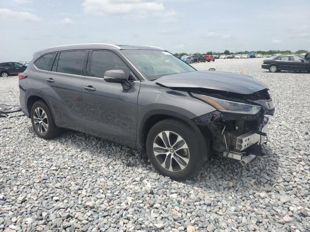 Photo 4 from auction – 2021 TOYOTA HIGHLANDER with VIN 5TDGZRAH3MS036278