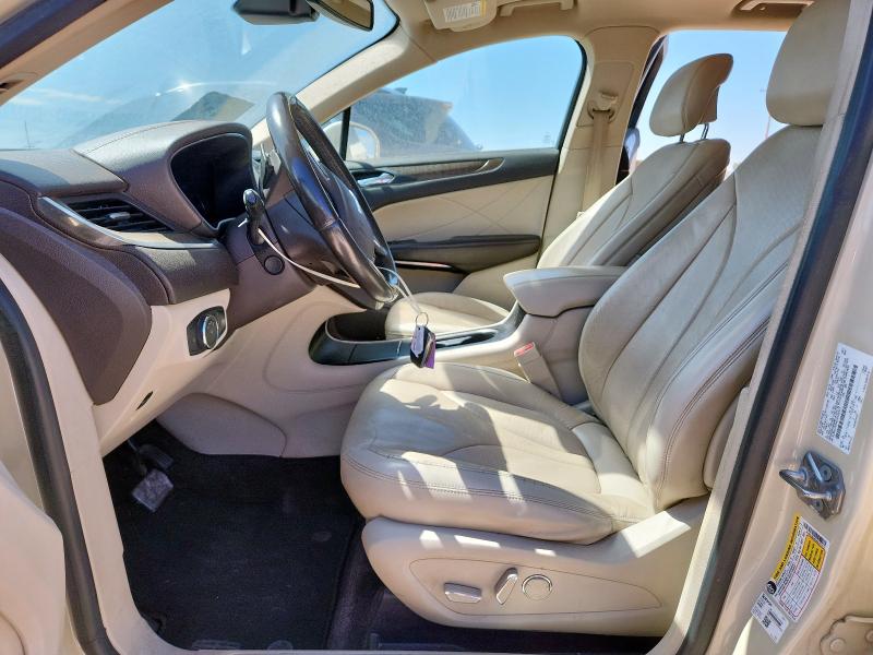 Photo 7 from auction – 2018 LINCOLN MKC RESERV with VIN 5LMCJ3C96JUL22313