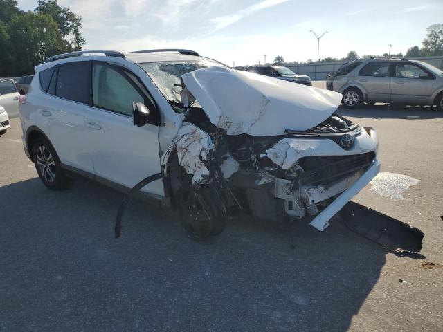 Photo 4 from auction – 2018 TOYOTA RAV4 LE with VIN JTMZFREV4JJ182201