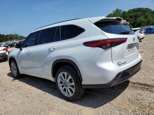 Photo 2 from auction – 2022 TOYOTA HIGHLANDER with VIN 5TDYZRAH1NS120783