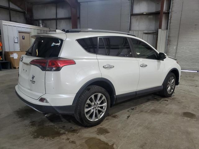 Photo 3 from auction – 2017 TOYOTA RAV4 LIMIT with VIN JTMDFREV2HD207258