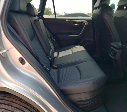 Photo 10 from auction – 2019 TOYOTA RAV4 XSE with VIN 2T3EWRFV8KW012147