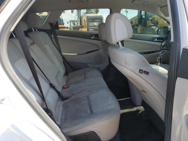 Photo 11 from auction – 2017 HYUNDAI TUCSON LIM with VIN KM8J33A41HU434880