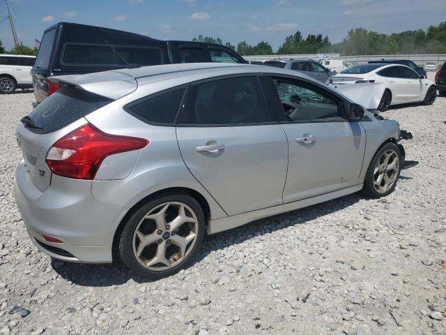 Photo 3 from auction – 2013 FORD FOCUS ST with VIN 1FADP3L91DL318633