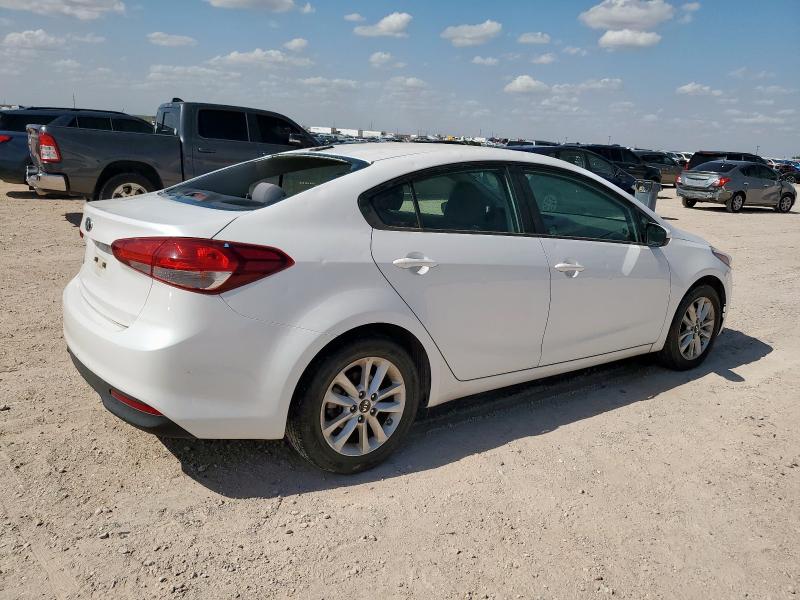 Photo 3 from auction – 2017 KIA FORTE LX with VIN 3KPFL4A70HE007232