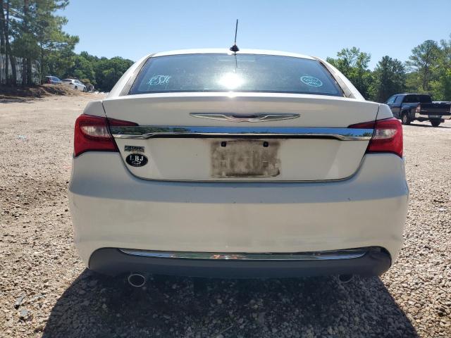 Photo 6 from auction – 2014 CHRYSLER 200 TOURIN with VIN 1C3CCBBG0EN106554