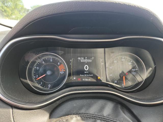 Photo 9 from auction – 2019 JEEP CHEROKEE L with VIN 1C4PJLCB4KD376996