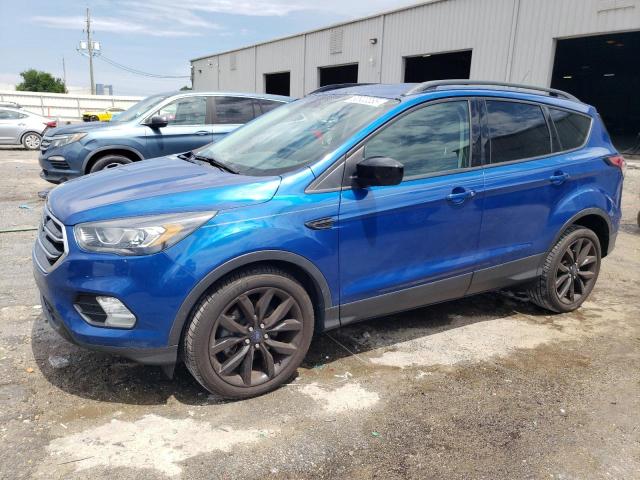 FORD ESCAPE SE 2018 with VIN 1FMCU9GD0JUB50680 - Photo from auction