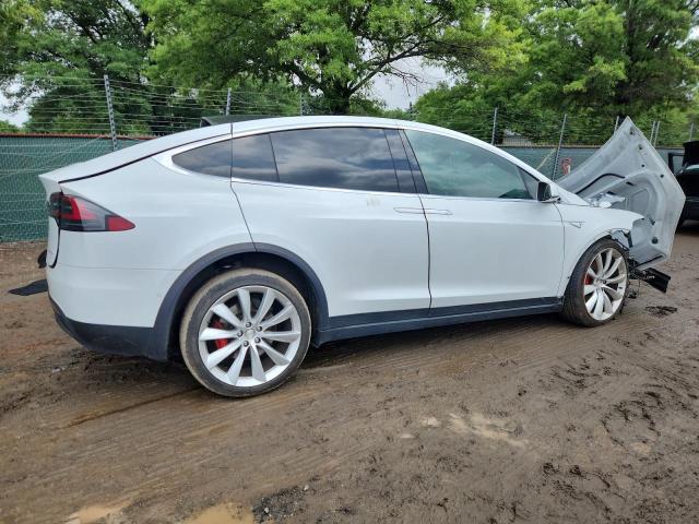 Photo 3 from auction – 2016 TESLA MODEL X with VIN 5YJXCBE45GFS00266