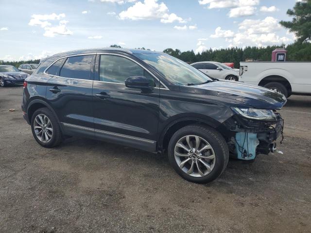 Photo 4 from auction – 2019 LINCOLN MKC SELECT with VIN 5LMCJ2C98KUL16895