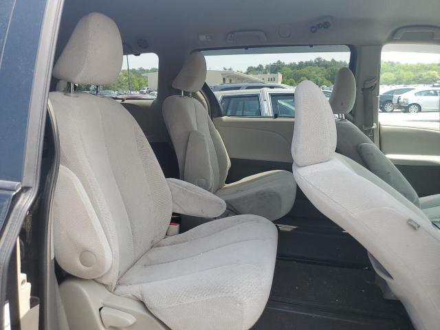 Photo 11 from auction – 2011 TOYOTA SIENNA LE with VIN 5TDJK3DC2BS014924