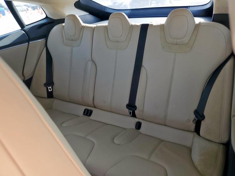 Photo 10 from auction – 2013 TESLA MODEL S with VIN 5YJSA1DNXDFP26540