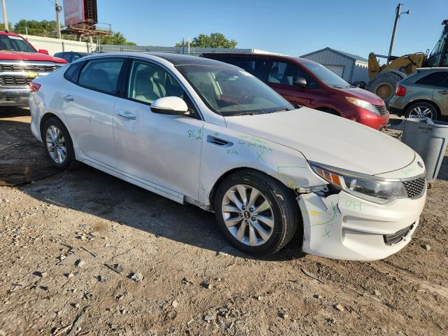Photo 4 from auction – 2016 KIA OPTIMA EX with VIN 5XXGU4L35GG013772