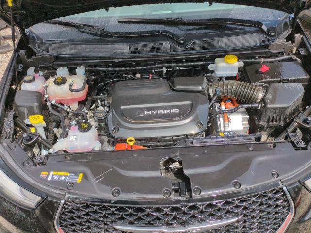 Фото 12 с аукциона – 2023 CHRYSLER PACIFICA H с VIN 2C4RC1L7XPR541392