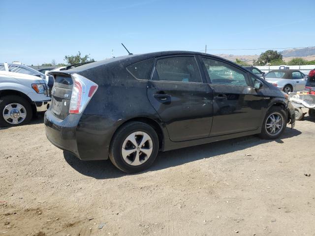 Photo 3 from auction – 2013 TOYOTA PRIUS with VIN JTDKN3DU2D1690777