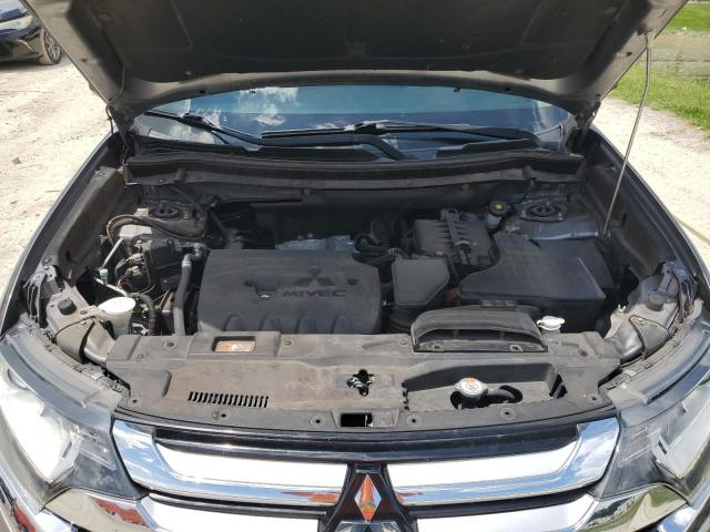 Photo 12 from auction – 2017 MITSUBISHI OUTLANDER with VIN JA4AD2A38HZ022391