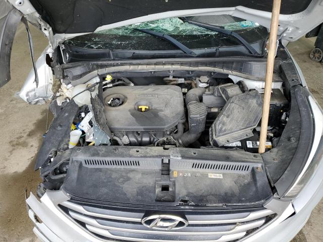 Photo 12 from auction – 2018 HYUNDAI TUCSON SE with VIN KM8J2CA47JU822396